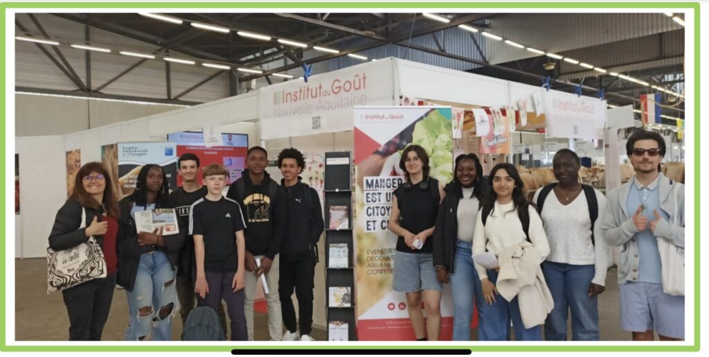 Le lundi 15 mai 2023 de 13h30 à 16h, 16 élus de 2nde accompagnés par J. Aury et Kevin de la Vie Scolaire ont participé à deux ateliers éco-responsables